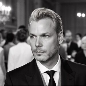 Meet your Posher, Jay